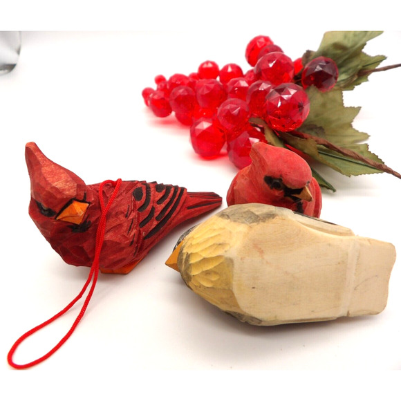 Vintage Faceted Red Acrylic Grape Cluster Faux Fruit Holiday Decor Pick 8" - Picture 5 of 6